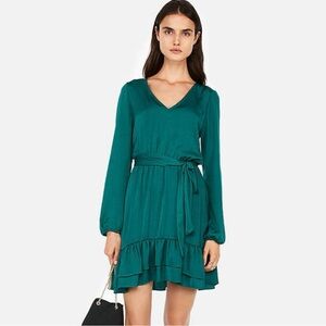 Express XS Emerald Green Satin Long Sleeve Mini V Neck Ruffle Dress